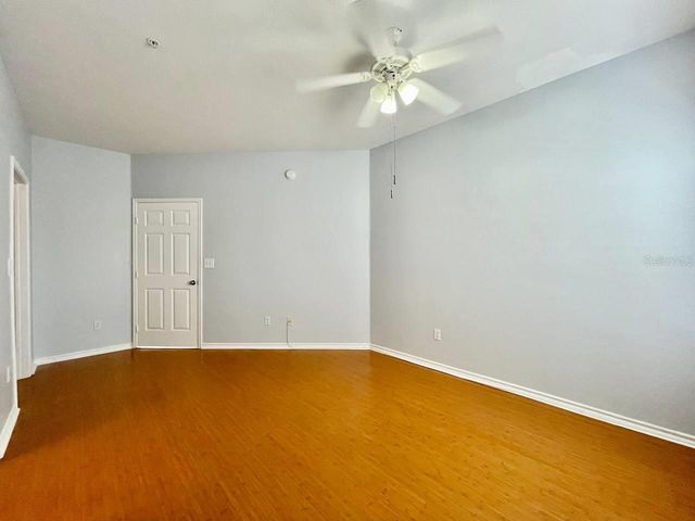 4333 BAYSIDE VILLAGE DRIVE 128, Tampa, FL 33615
