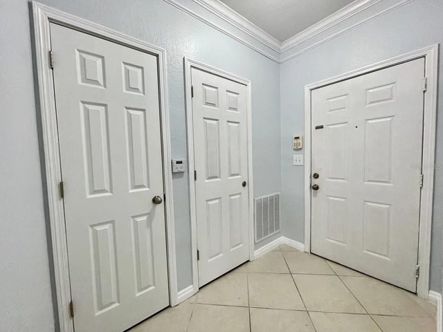 4333 BAYSIDE VILLAGE DRIVE 128, Tampa, FL 33615