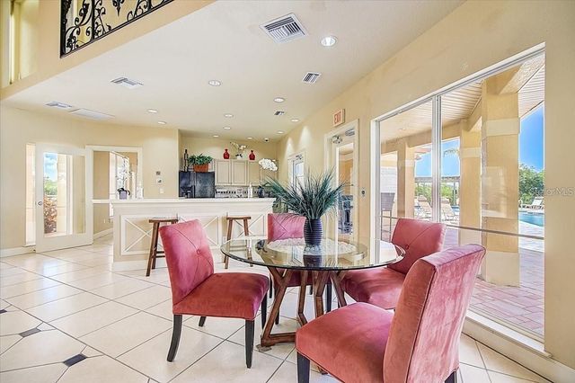 4333 BAYSIDE VILLAGE DRIVE 128, Tampa, FL 33615