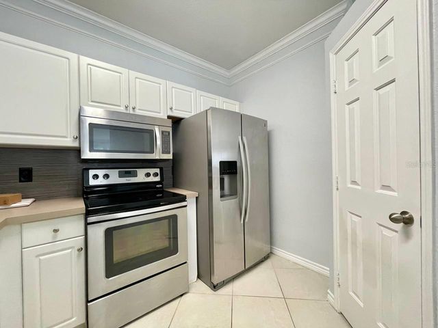 4333 BAYSIDE VILLAGE DRIVE 128, Tampa, FL 33615