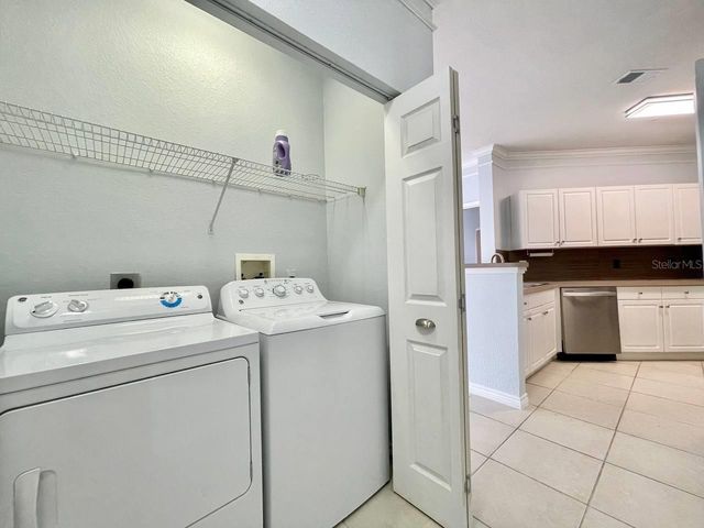 4333 BAYSIDE VILLAGE DRIVE 128, Tampa, FL 33615