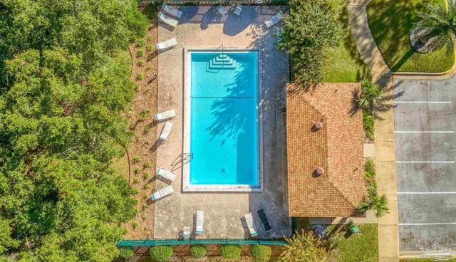 2299 Scenic Hwy C4, Pensacola, FL 32503
