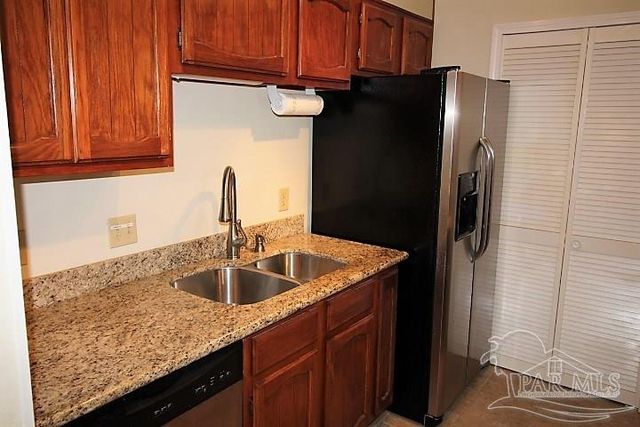 2299 Scenic Hwy C4, Pensacola, FL 32503