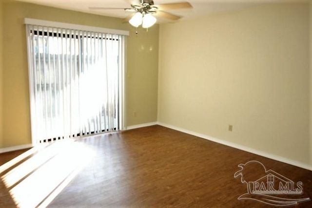 2299 Scenic Hwy C4, Pensacola, FL 32503