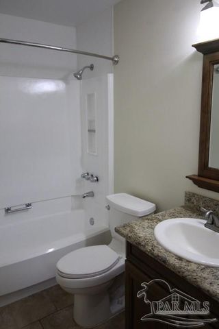 2299 Scenic Hwy C4, Pensacola, FL 32503