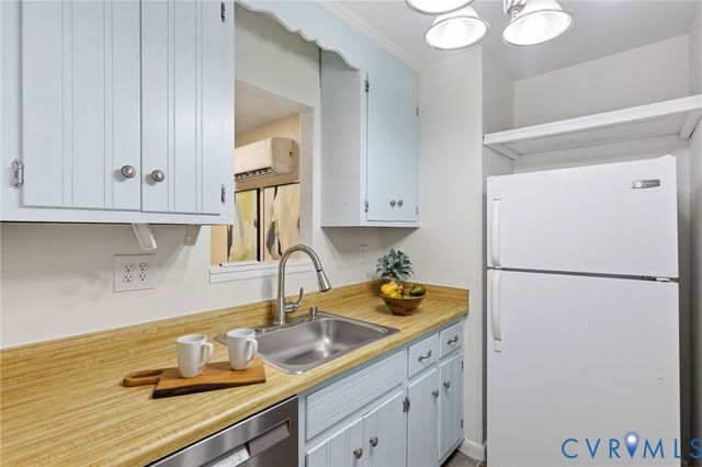 4900 Genlou Cir, Chesterfield, VA 23832