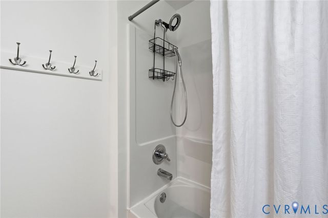 4900 Genlou Cir, Chesterfield, VA 23832