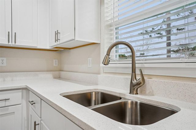 214 E CALDWELL DRIVE, Citrus Springs, FL 34434