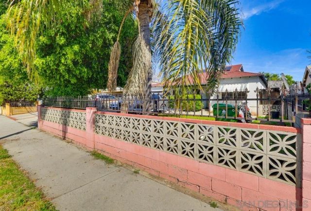 10036 Arleta Ave, Los Angeles, CA 91331