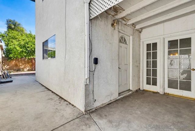 10036 Arleta Ave, Los Angeles, CA 91331