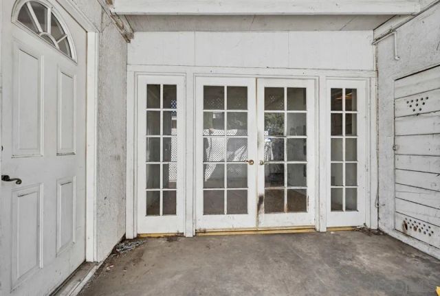 10036 Arleta Ave, Los Angeles, CA 91331