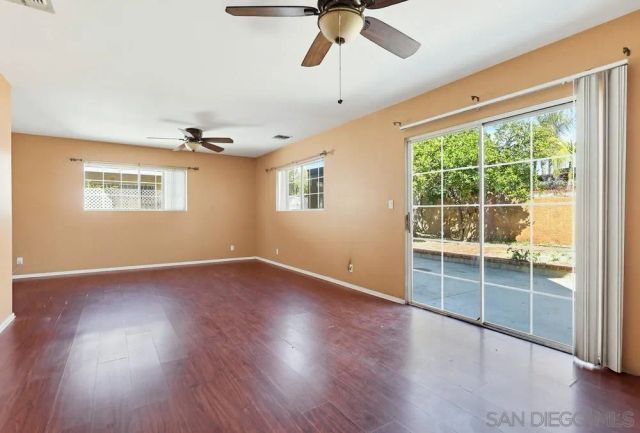 10036 Arleta Ave, Los Angeles, CA 91331