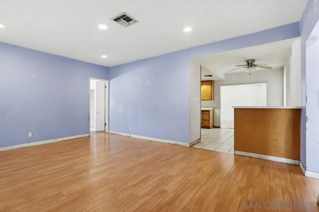 10036 Arleta Ave, Los Angeles, CA 91331