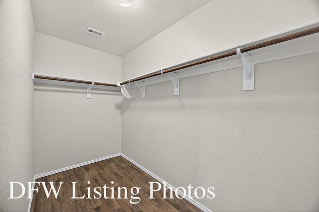 1019 Callahan Drive, Forney, TX 75126