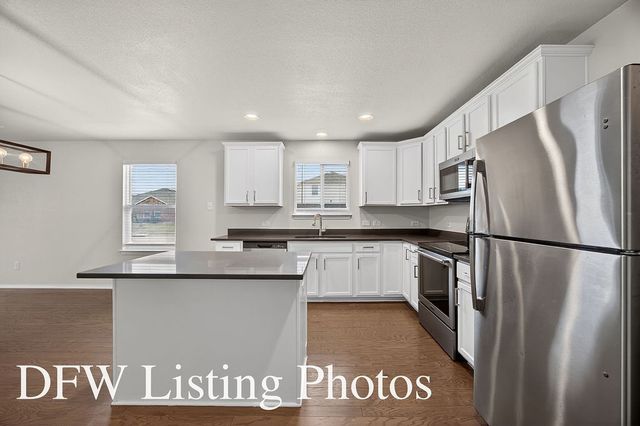 1019 Callahan Drive, Forney, TX 75126