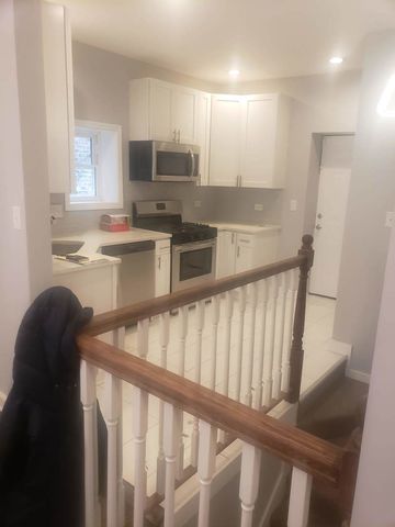 8005 S Maryland Avenue, Chicago, IL 60619