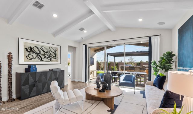 7632 W Sands Road, Glendale, AZ 85303