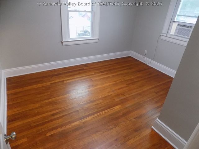 4913 Venable Avenue Se, Charleston, WV 25304