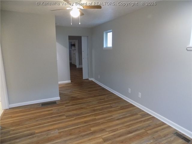 4913 Venable Avenue Se, Charleston, WV 25304