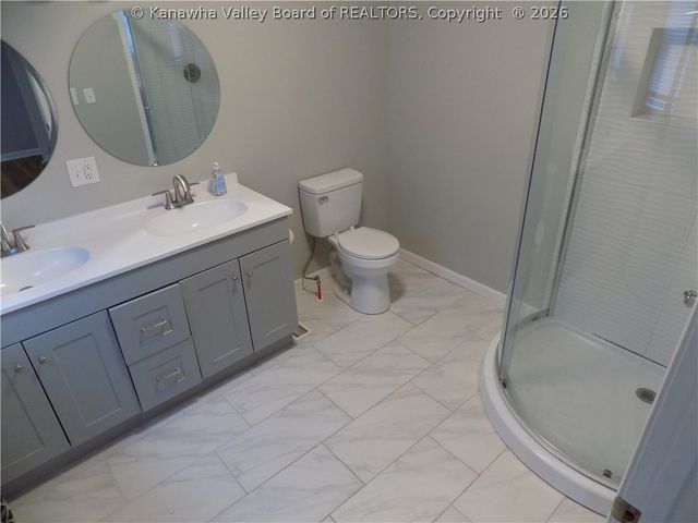 4913 Venable Avenue Se, Charleston, WV 25304