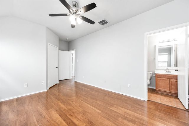 2831 Maybrook Hollow Lane, Houston, TX 77047