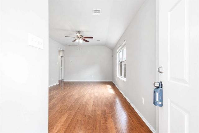 2831 Maybrook Hollow Lane, Houston, TX 77047