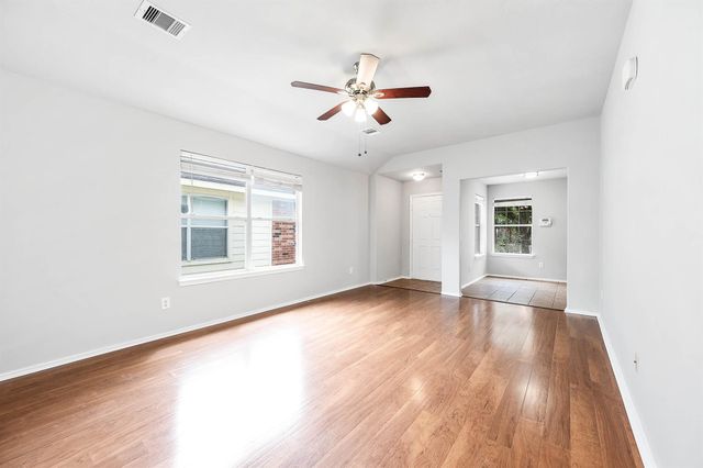 2831 Maybrook Hollow Lane, Houston, TX 77047