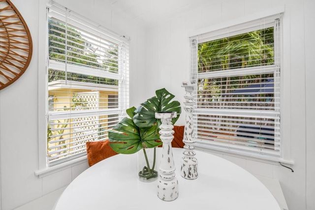 813 SE 14th Court, Fort Lauderdale, FL 33316