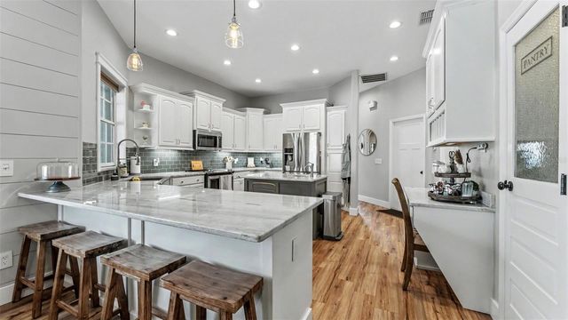 472 ARCHAIC DRIVE, Winter Haven, FL 33880