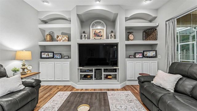 472 ARCHAIC DRIVE, Winter Haven, FL 33880