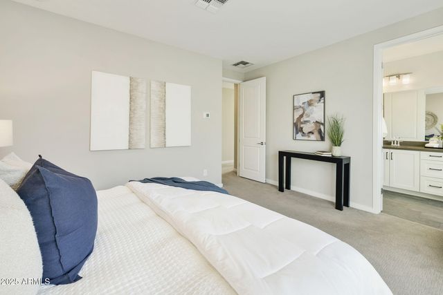 901 S SMITH Road 1046, Tempe, AZ 85281