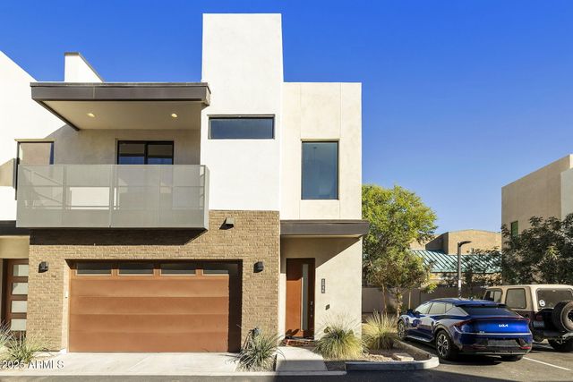 901 S SMITH Road 1046, Tempe, AZ 85281