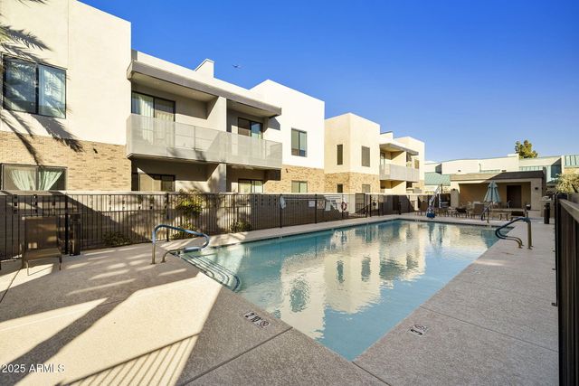 901 S SMITH Road 1046, Tempe, AZ 85281