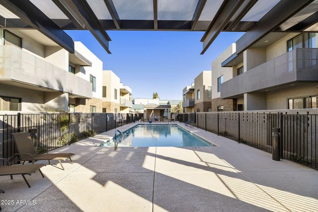 901 S SMITH Road 1046, Tempe, AZ 85281