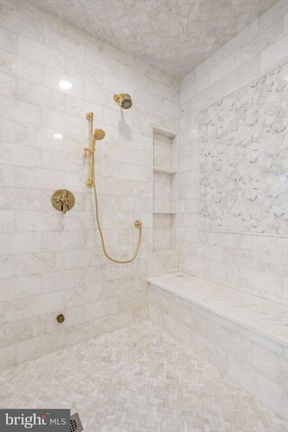 140 E CENTRAL AVE, Moorestown, NJ 08057