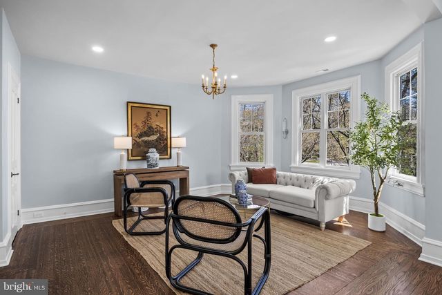140 E CENTRAL AVE, Moorestown, NJ 08057