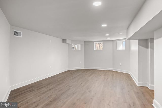 140 E CENTRAL AVE, Moorestown, NJ 08057