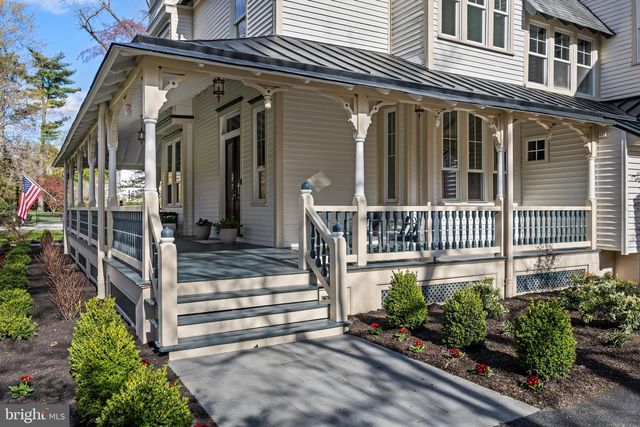 140 E CENTRAL AVE, Moorestown, NJ 08057
