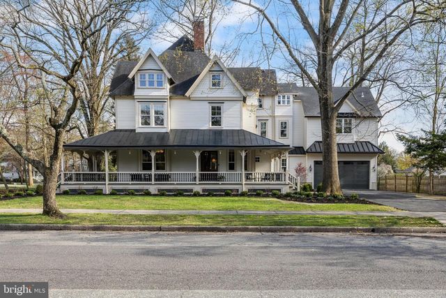 140 E CENTRAL AVE, Moorestown, NJ 08057