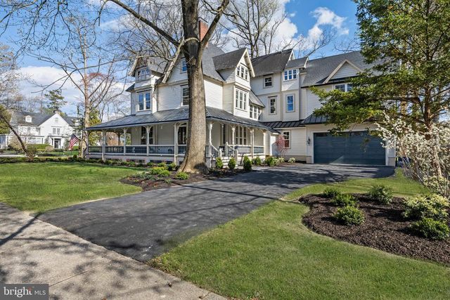 140 E CENTRAL AVE, Moorestown, NJ 08057