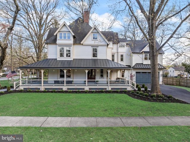 140 E CENTRAL AVE, Moorestown, NJ 08057