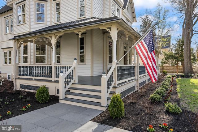 140 E CENTRAL AVE, Moorestown, NJ 08057