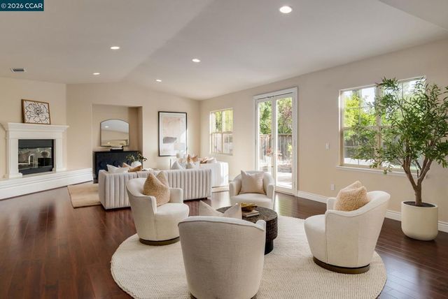 7898 Kennard Ln, San Ramon, CA 94582