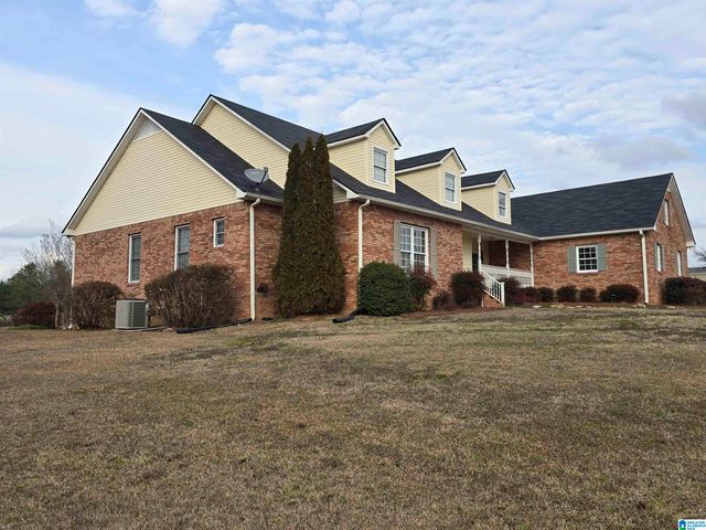 6767 HARPERS DAIRY LOOP, Bessemer, AL 35022