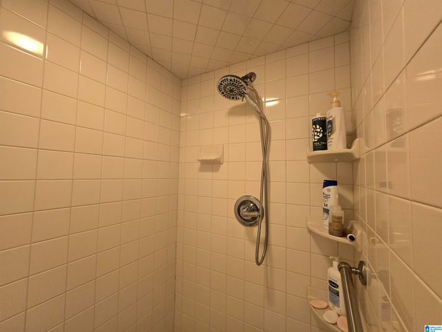 6767 HARPERS DAIRY LOOP, Bessemer, AL 35022