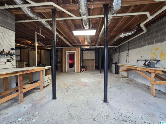 6767 HARPERS DAIRY LOOP, Bessemer, AL 35022