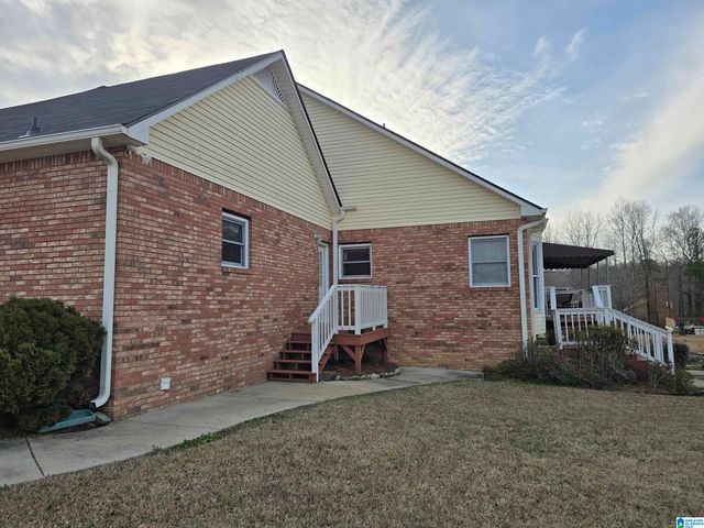 6767 HARPERS DAIRY LOOP, Bessemer, AL 35022