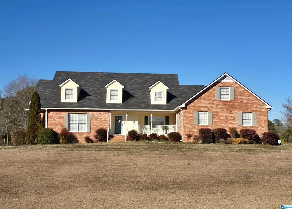 6767 HARPERS DAIRY LOOP, Bessemer, AL 35022