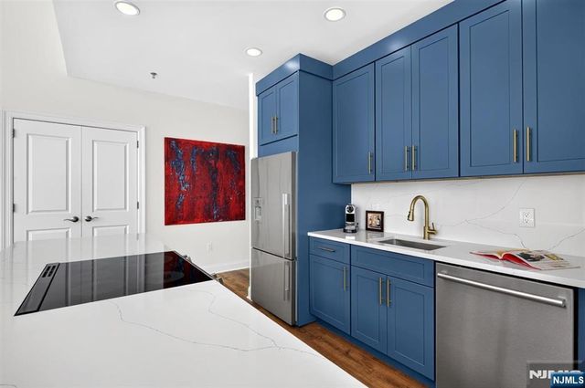 1500 Washington Street 11Q, Hoboken, NJ 07030