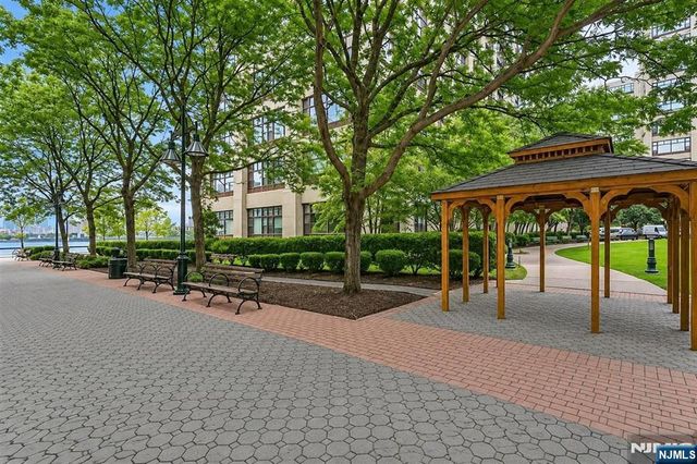 1500 Washington Street 11Q, Hoboken, NJ 07030